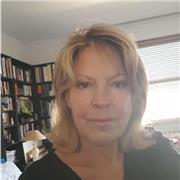 Interprete di Tedesco inglese e francese con anni di esperienza didattica contattatemi al lezioni in presenza o online personalizzate per tutte le età